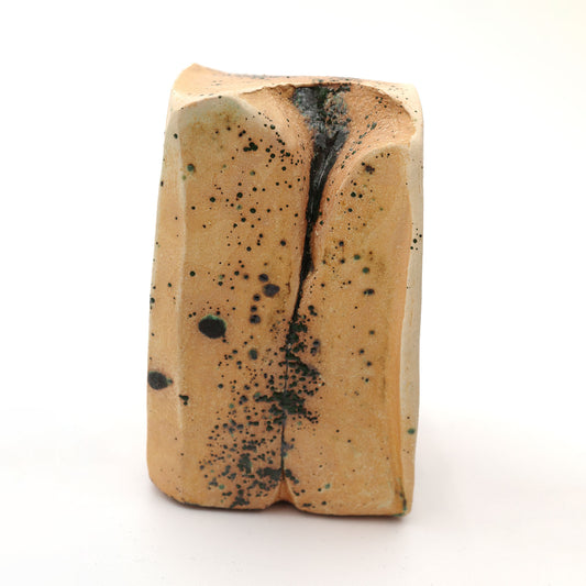 Architektonische Form Turm mit Punkten