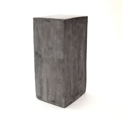 Architektonische Form Grauer Turm