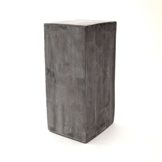 Architektonische Form Grauer Turm